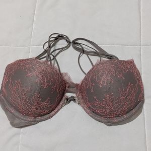 VS Bombshell Plunge